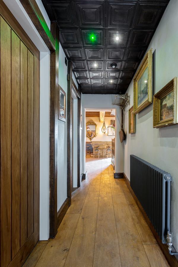 Hotel The Cow Dalbury Dalbury Lees Esterno foto